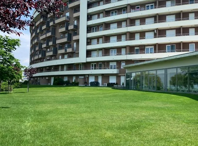 Lakeside Wellness Apartament
